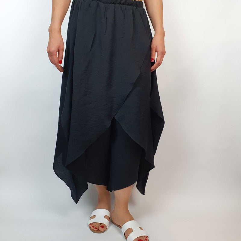 Danfi culotte skirt pants front