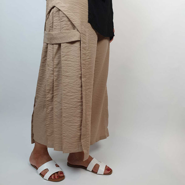 Danfi pleated culottes trousers side