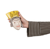 Wall-mounted ‘Queen's Head’ statuette